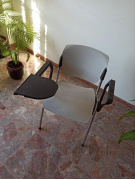 Seduta con ribaltina per aula corsi